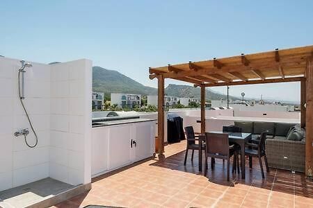 Joya Cyprus Mermaid Penthouse Apartment Agios Amvrosios  ภายนอก รูปภาพ