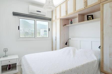 Joya Cyprus Mermaid Penthouse Apartment Agios Amvrosios  ภายนอก รูปภาพ