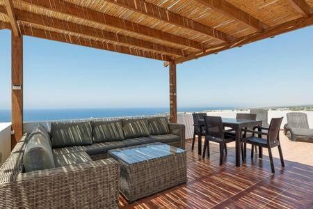 Joya Cyprus Mermaid Penthouse Apartment Agios Amvrosios  ภายนอก รูปภาพ